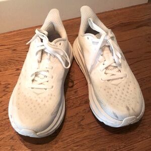 Hoka Clifton 9 Running Shoes